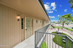 430 W 3rd St in Mesa, AZ - Building Photo