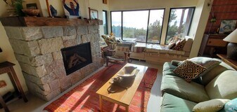 34478 Iversen Rd in Gualala, CA - Building Photo