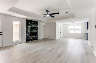 1580 College Pkwy in Lewisville, TX - Building Photo - Building Photo