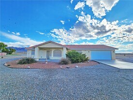3741 Malibou Ave in Pahrump, NV - Building Photo