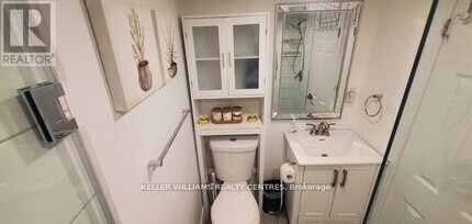 17 Oak Park Ave in Toronto, ON - Building Photo - Building Photo