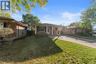 1626 Courtland Crescent in Windsor, ON - Building Photo - Building Photo