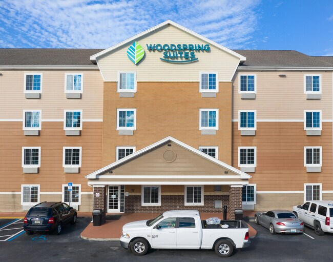 Furnished Studio Apartments in Jacksonville, FL