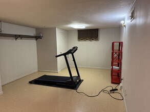 541 34th St SE in Cedar Rapids, IA - Foto de edificio - Building Photo