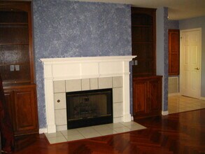 1002 Vía Zapata in Riverside, CA - Building Photo - Building Photo