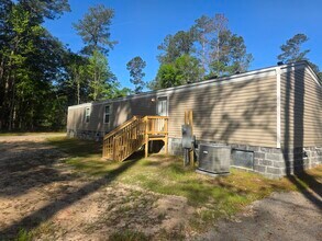 224 Greenlee St in Kingstree, SC - Building Photo - Building Photo