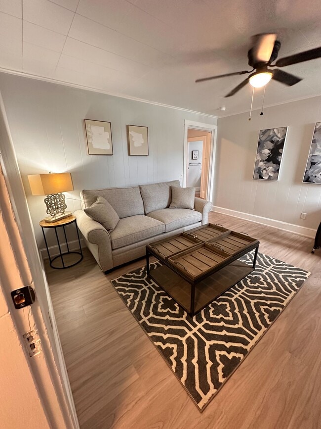 310 Union St, Unit Unit C in Bangor, ME - Foto de edificio - Building Photo