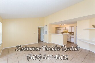 2212 Grand Cayman Ct in Kissimmee, FL - Building Photo - Building Photo