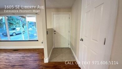 1605 SE Liberty Ave in Gresham, OR - Building Photo - Building Photo