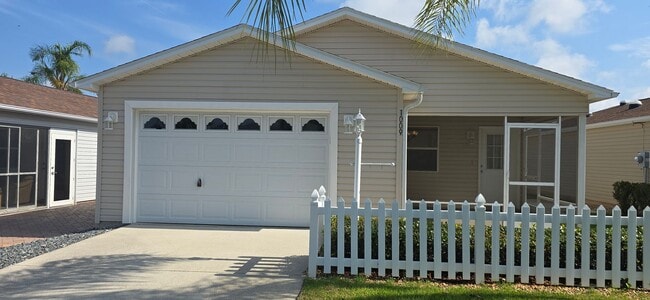 property at 1009 Ridgeville Rd
