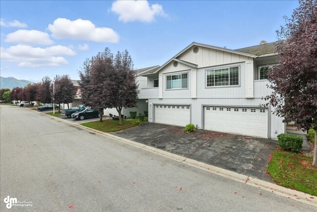 5546 Sapphire Loop in Anchorage, AK - Building Photo - Building Photo