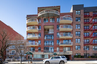 Bulk 12-Unit Condo Package in Jamaica, NY - Foto de edificio - Building Photo