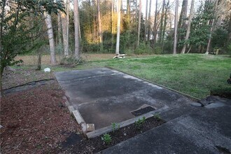 1302 Stephens St SW in Lilburn, GA - Building Photo - Building Photo