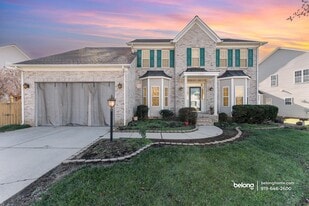 4332 Southern Oak Dr in High Point, NC - Building Photo