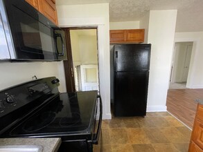 1226 Edward Dr in Dayton, OH - Building Photo - Building Photo