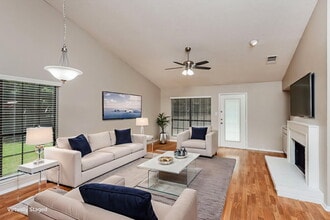 236 Sunset Dr in Glenn Heights, TX - Building Photo - Building Photo