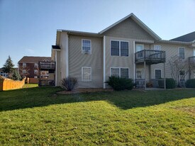 29 Fort Brown Dr, Unit 104