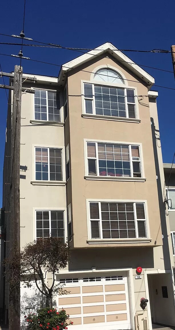 708 North Point St in San Francisco, CA - Foto de edificio - Building Photo