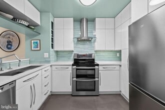 1401 17th St NW in Washington, DC - Building Photo - Building Photo