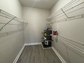 5122 S Jones Blvd in Las Vegas, NV - Building Photo - Building Photo