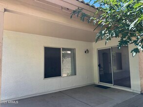 2326 E Aire Libre Ave in Phoenix, AZ - Building Photo - Building Photo