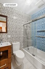 122 Smith St in Brooklyn, NY - Building Photo - Building Photo