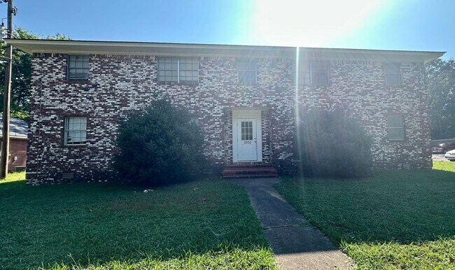 property at 1000 N Denver Ave