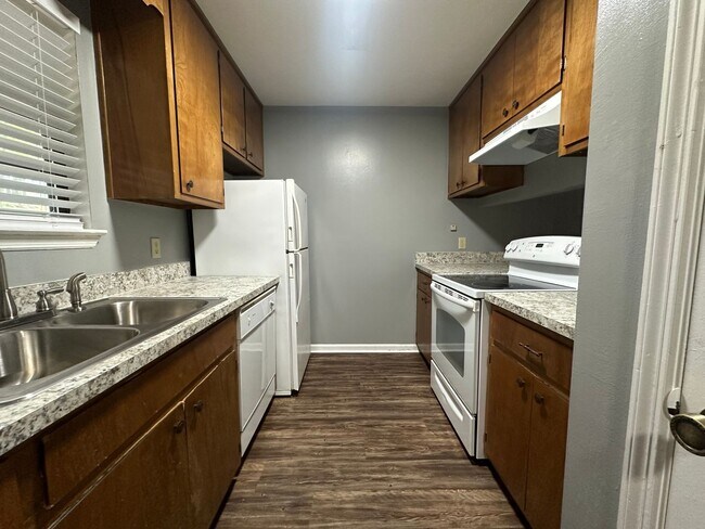 4088 Brewster Rd in Tallahassee, FL - Building Photo - Building Photo