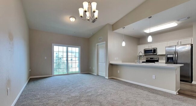 4958 Key Lime Dr, Unit 305 in Jacksonville, FL - Foto de edificio - Building Photo