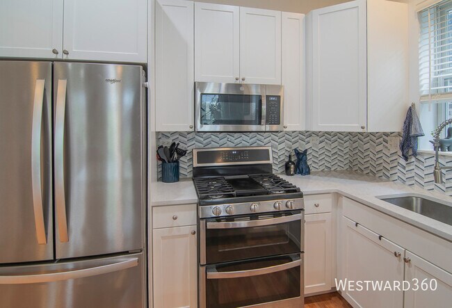 1132 W 17th St in Chicago, IL - Building Photo - Building Photo