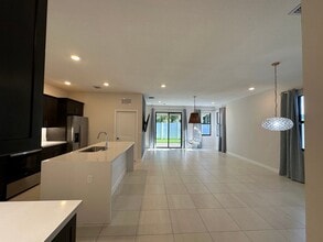 7078 Rockwood Rd in Jupiter, FL - Foto de edificio - Building Photo