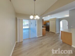 13389 Dunbar St in Spring Hill, FL - Building Photo - Building Photo