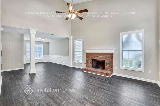 2439 Miller Oaks Cir in Decatur, GA - Building Photo - Building Photo