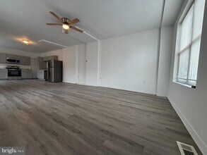 731 E 4th St in Bridgeport, PA - Building Photo - Building Photo