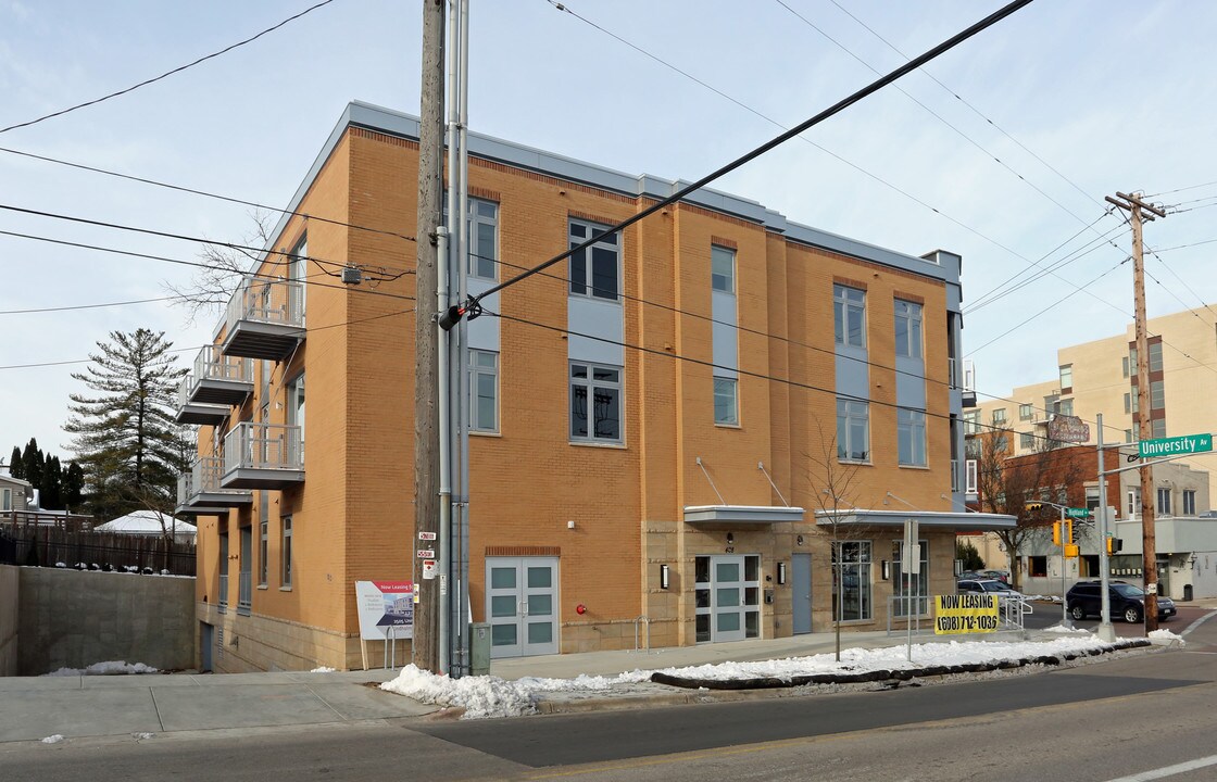 2505 University Ave in Madison, WI - Building Photo