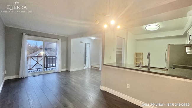 property at 2 Hedge End Rd
