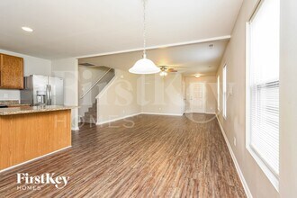 4300 Oak Pointe Dr in Winston-Salem, NC - Building Photo - Building Photo
