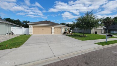2735 Woodsdale Dr in Middleburg, FL - Building Photo - Building Photo