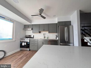 2712 Finch St in Silver Spring, MD - Building Photo - Building Photo