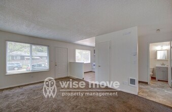 1801 Lincoln Ave in Vancouver, WA - Building Photo - Building Photo