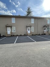 640 Evans Rd in Pigeon Forge, TN - Foto de edificio - Building Photo