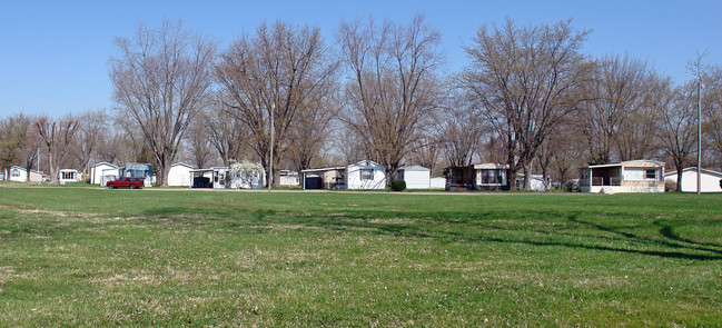 12250 Lower Valley Pike in Medway, OH - Building Photo - Building Photo