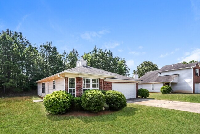 25 Lakeridge Ct in Covington, GA - Building Photo - Building Photo