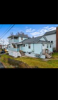 517 Genet St, Unit Apt 2 in Scranton, PA - Building Photo