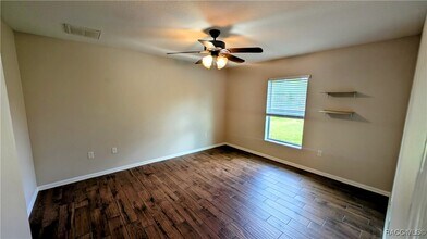 5333 W Customer Ct in Lecanto, FL - Building Photo - Building Photo