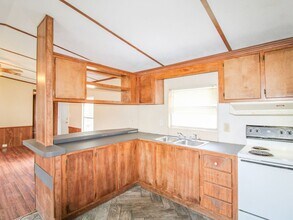 1810 Vales Mill Rd in Pulaski, TN - Building Photo - Building Photo