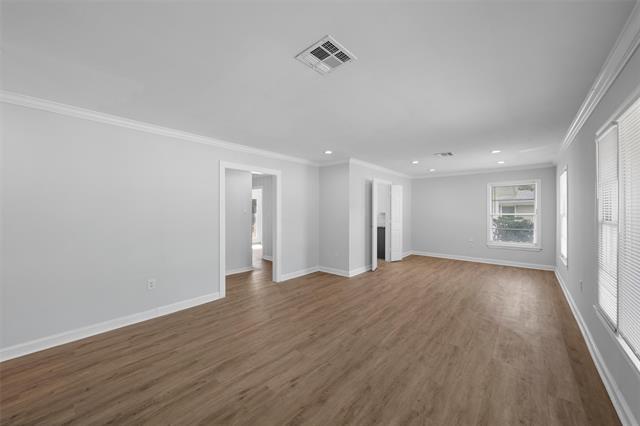 2416 Lake Air Dr in Waco, TX - Building Photo - Building Photo