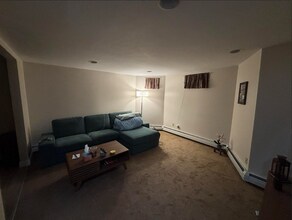 283 Brookline St, Unit B in Cambridge, MA - Building Photo - Building Photo