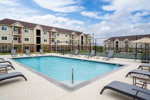 The Crossroads at Belton Apartments in Belton, TX - Building Photo