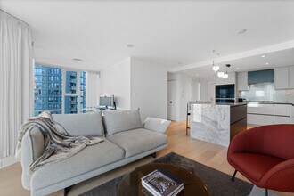 583 Beach Crescent, Unit SI ID1520574P in Vancouver, BC - Building Photo - Building Photo